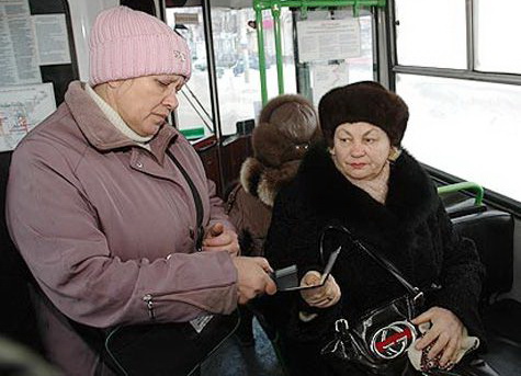 Орчанкам подарят бесплатный проезд в автобусах и трамваях